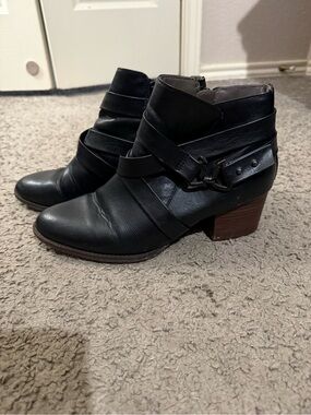Classic Black Leather Ankle Boots with Buckle Detail